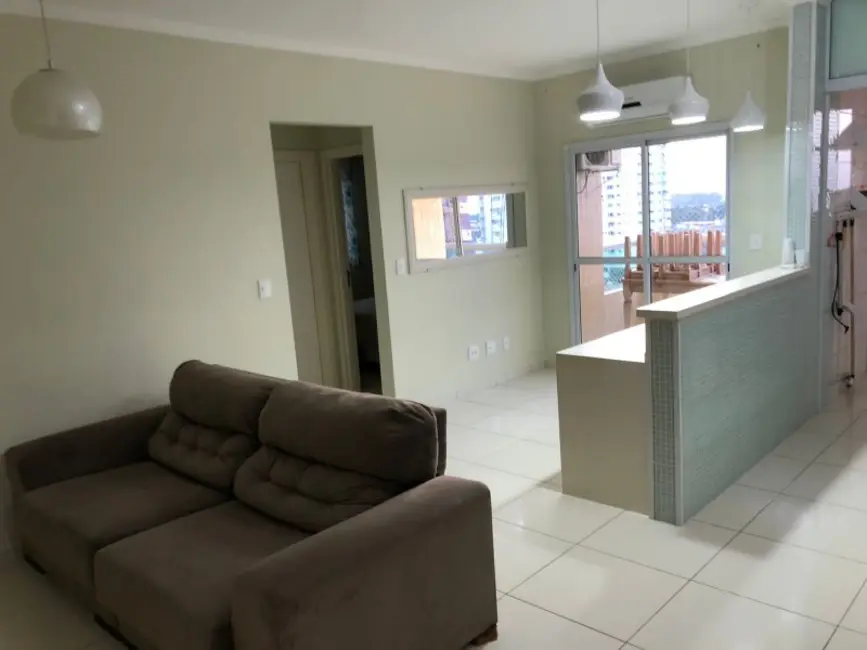Foto 2 de Apartamento com 2 quartos à venda, 70m2 em Guilhermina, Praia Grande - SP