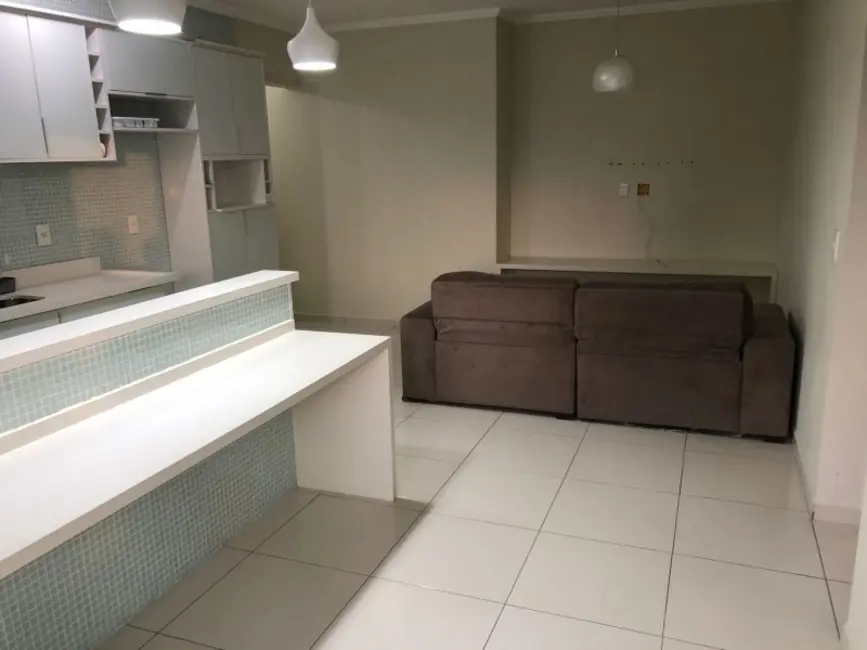 Apartamento com 2 quartos à venda, 70m2 em Guilhermina, Praia Grande - SP - imagem 3 Foto 3 de Apartamento com 2 quartos à venda, 70m2 em Guilhermina, Praia Grande - SP