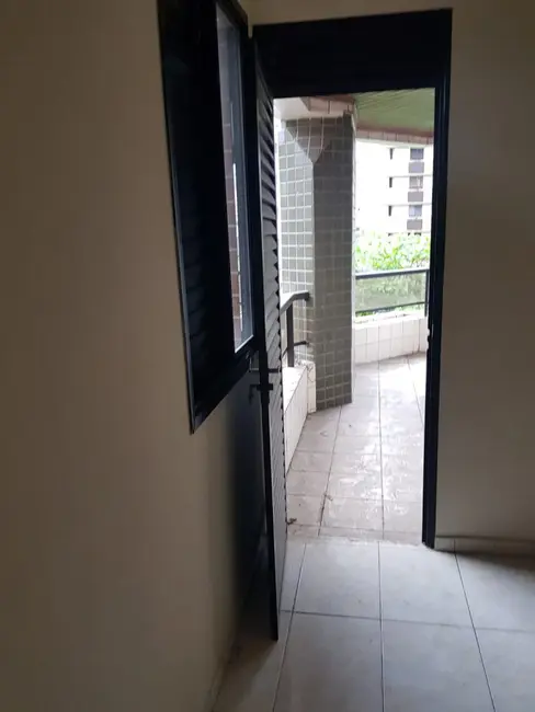 Apartamento com 3 quartos à venda, 190m2 em Gonzaga, Santos - SP - imagem 8 Foto 8 de Apartamento com 3 quartos à venda, 190m2 em Gonzaga, Santos - SP