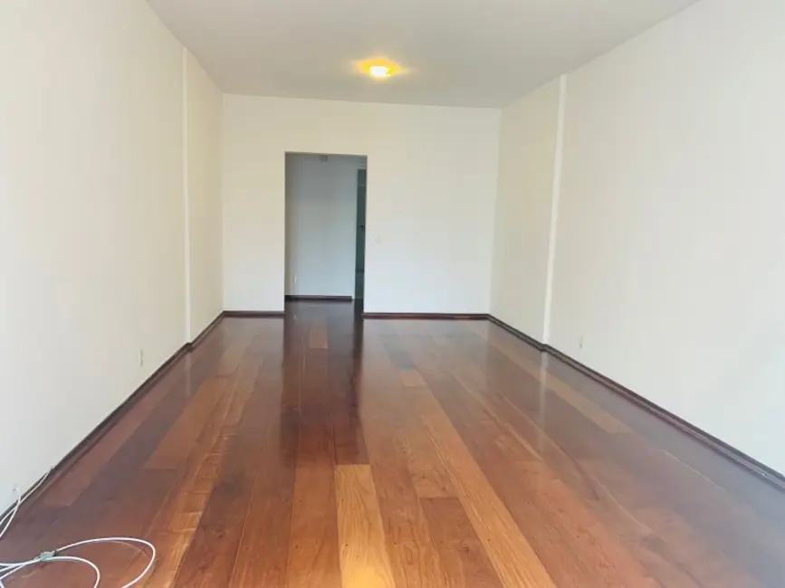 Foto 2 de Apartamento com 3 quartos para alugar, 140m2 em Boqueirão, Santos - SP