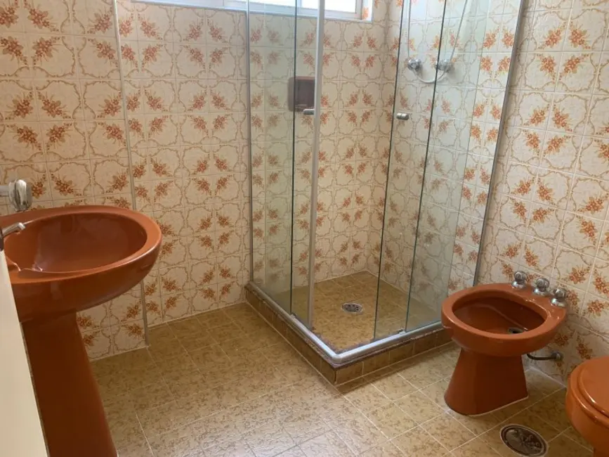 Apartamento com 3 quartos para alugar, 140m2 em Boqueirão, Santos - SP - imagem 8 Foto 8 de Apartamento com 3 quartos para alugar, 140m2 em Boqueirão, Santos - SP
