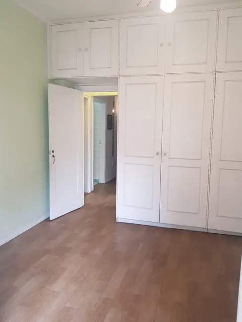 Apartamento com 2 quartos à venda, 77m2 em Gonzaga, Santos - SP - imagem 9 Foto 9 de Apartamento com 2 quartos à venda, 77m2 em Gonzaga, Santos - SP