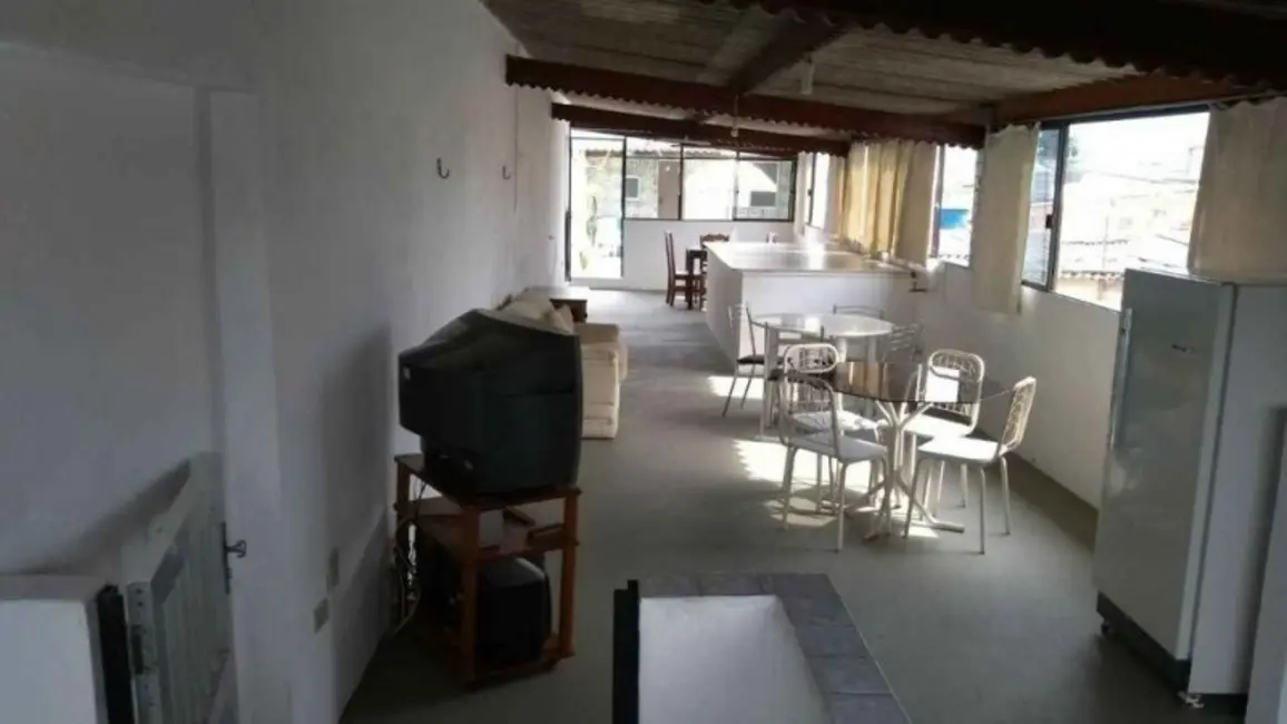 Foto 1 de Casa com 4 quartos à venda, 175m2 em Nova Mirim, Praia Grande - SP