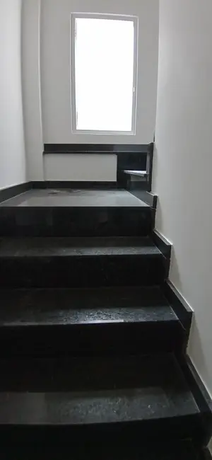 Casa com 2 quartos para alugar, 92m2 em Marapé, Santos - SP - imagem 8 Foto 8 de Casa com 2 quartos para alugar, 92m2 em Marapé, Santos - SP