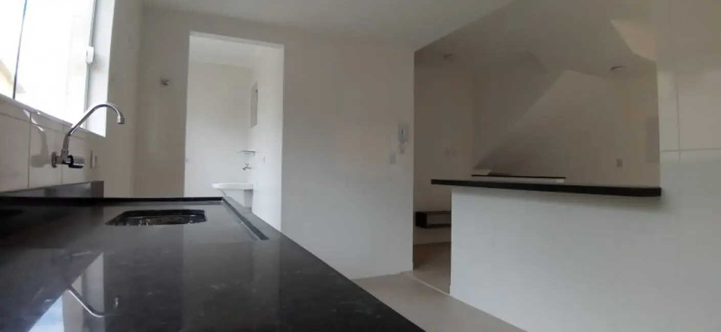 Casa com 2 quartos para alugar, 110m2 em Marapé, Santos - SP - imagem 7 Foto 7 de Casa com 2 quartos para alugar, 110m2 em Marapé, Santos - SP