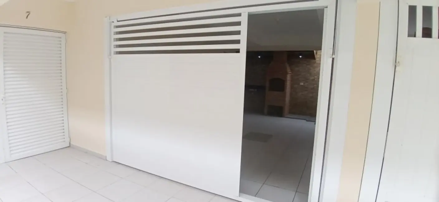 Foto 2 de Casa com 2 quartos à venda, 100m2 em Estuário, Santos - SP