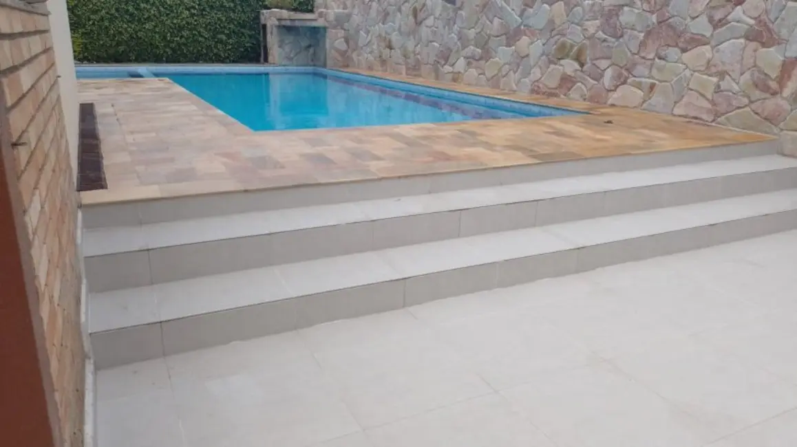 Casa com 5 quartos à venda, 356m2 em Peruibe - SP - imagem 4 Foto 4 de Casa com 5 quartos à venda, 356m2 em Peruibe - SP