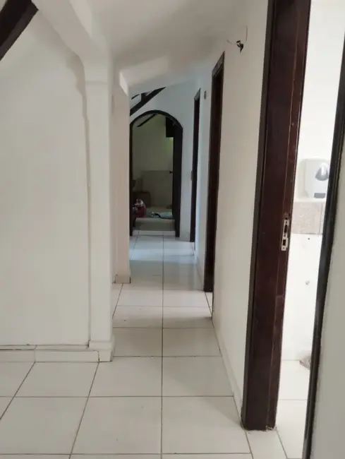 Casa com 3 quartos para alugar, 340m2 em Aparecida, Santos - SP - imagem 3 Foto 3 de Casa com 3 quartos para alugar, 340m2 em Aparecida, Santos - SP
