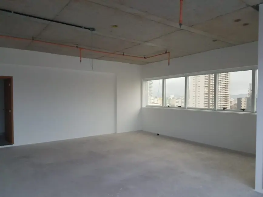 Sala Comercial à venda, 86m2 em Encruzilhada, Santos - SP - imagem 5 Foto 5 de Sala Comercial à venda, 86m2 em Encruzilhada, Santos - SP