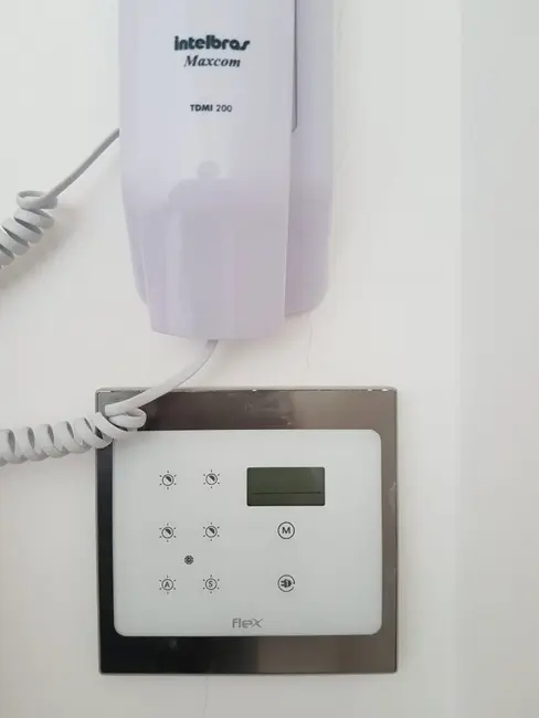 Sala Comercial à venda, 86m2 em Encruzilhada, Santos - SP - imagem 4 Foto 4 de Sala Comercial à venda, 86m2 em Encruzilhada, Santos - SP