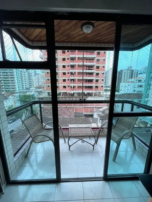 Apartamento com 2 quartos para alugar, 75m2 em Pompéia, Santos - SP - imagem 4 Foto 4 de Apartamento com 2 quartos para alugar, 75m2 em Pompéia, Santos - SP