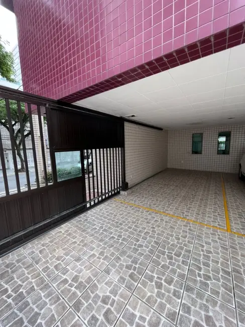 Apartamento com 2 quartos para alugar, 75m2 em Pompéia, Santos - SP - imagem 3 Foto 3 de Apartamento com 2 quartos para alugar, 75m2 em Pompéia, Santos - SP