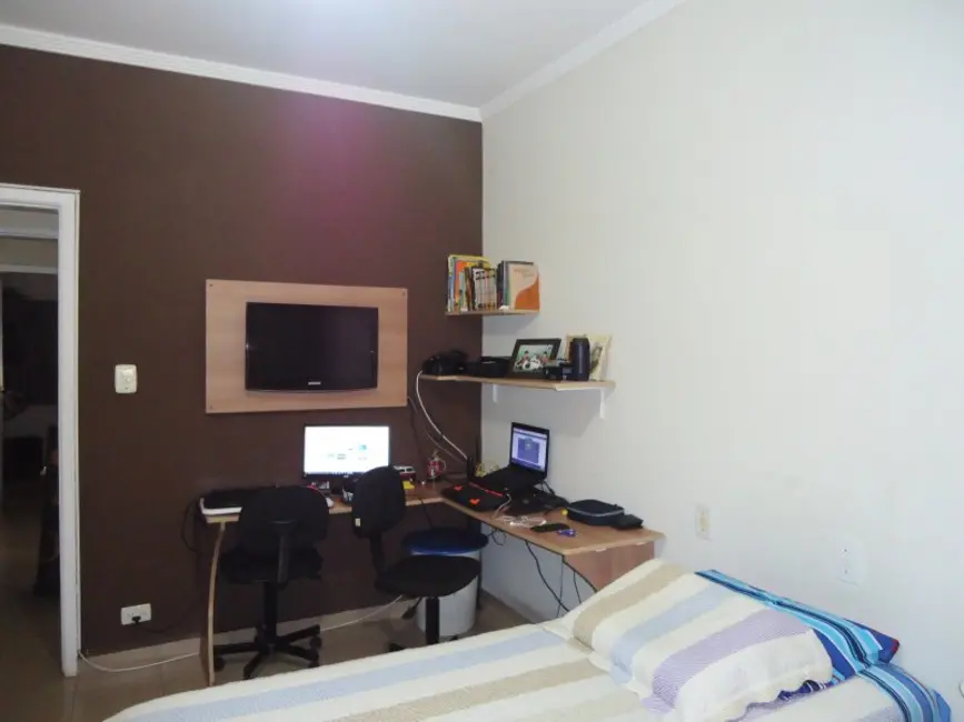 Apartamento com 3 quartos à venda, 135m2 em Gonzaga, Santos - SP - imagem 6 Foto 6 de Apartamento com 3 quartos à venda, 135m2 em Gonzaga, Santos - SP