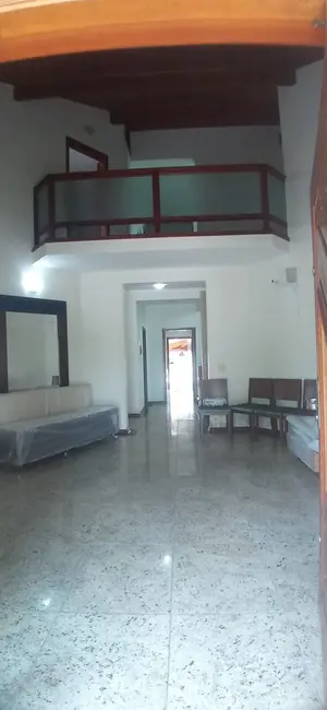 Foto 2 de Casa com 6 quartos para alugar, 700m2 em Peruibe - SP