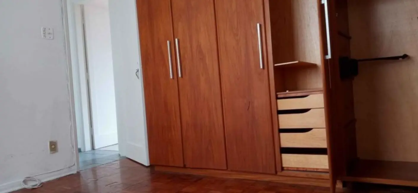 Foto 8 de Apartamento com 2 quartos à venda, 70m2 em Embaré, Santos - SP