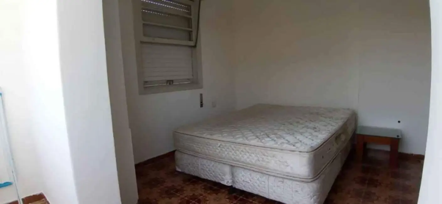 Apartamento com 2 quartos para alugar, 70m2 em Pompéia, Santos - SP - imagem 6 Foto 6 de Apartamento com 2 quartos para alugar, 70m2 em Pompéia, Santos - SP