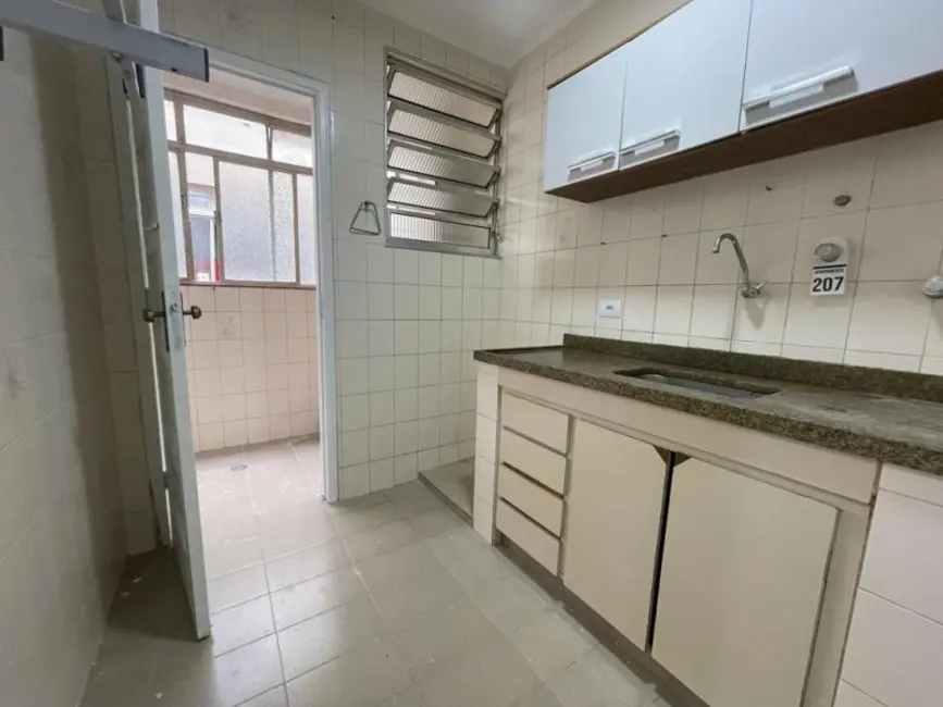 Apartamento com 2 quartos para alugar, 90m2 em Embaré, Santos - SP - imagem 7 Foto 7 de Apartamento com 2 quartos para alugar, 90m2 em Embaré, Santos - SP