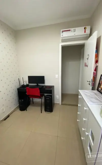 Apartamento com 2 quartos à venda, 60m2 em Areia Branca, Santos - SP - imagem 9 Foto 9 de Apartamento com 2 quartos à venda, 60m2 em Areia Branca, Santos - SP
