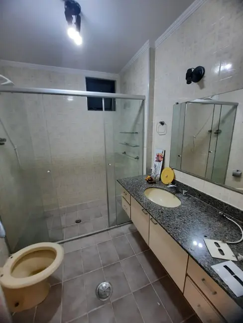 Apartamento com 3 quartos para alugar, 135m2 em Aparecida, Santos - SP - imagem 6 Foto 6 de Apartamento com 3 quartos para alugar, 135m2 em Aparecida, Santos - SP