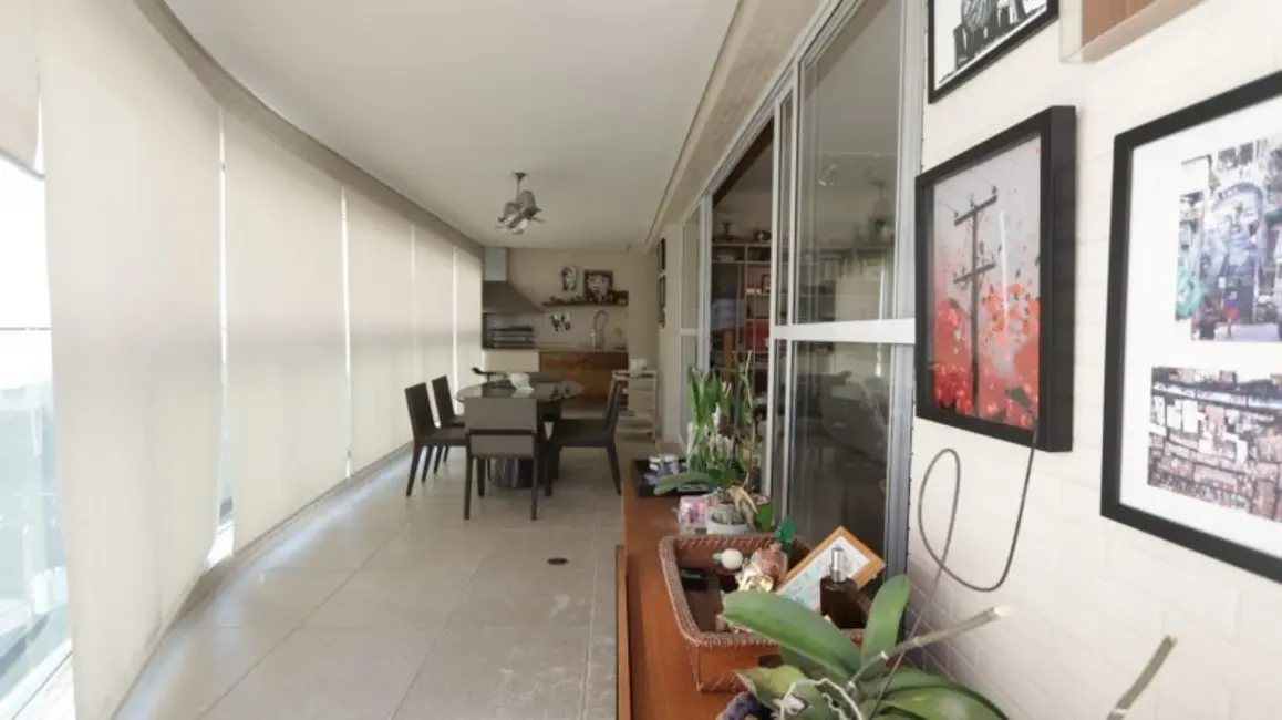 Apartamento com 4 quartos para alugar, 335m2 em Ponta da Praia, Santos - SP - imagem 6 Foto 6 de Apartamento com 4 quartos para alugar, 335m2 em Ponta da Praia, Santos - SP