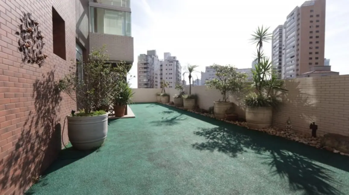 Apartamento com 4 quartos para alugar, 335m2 em Ponta da Praia, Santos - SP - imagem 8 Foto 8 de Apartamento com 4 quartos para alugar, 335m2 em Ponta da Praia, Santos - SP