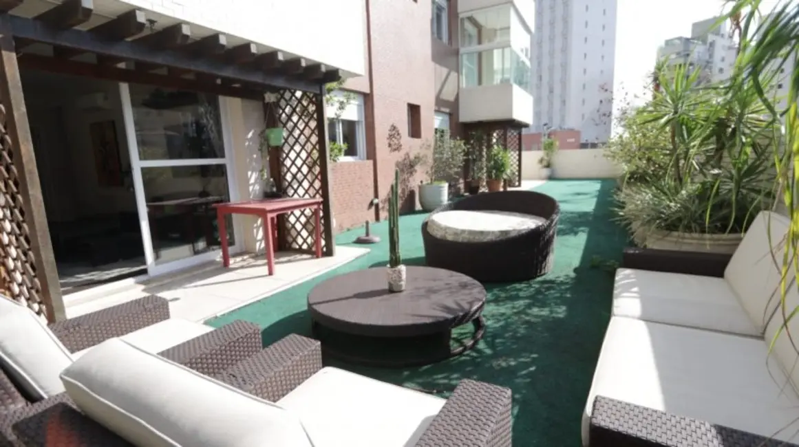 Foto 1 de Apartamento com 4 quartos para alugar, 335m2 em Ponta da Praia, Santos - SP