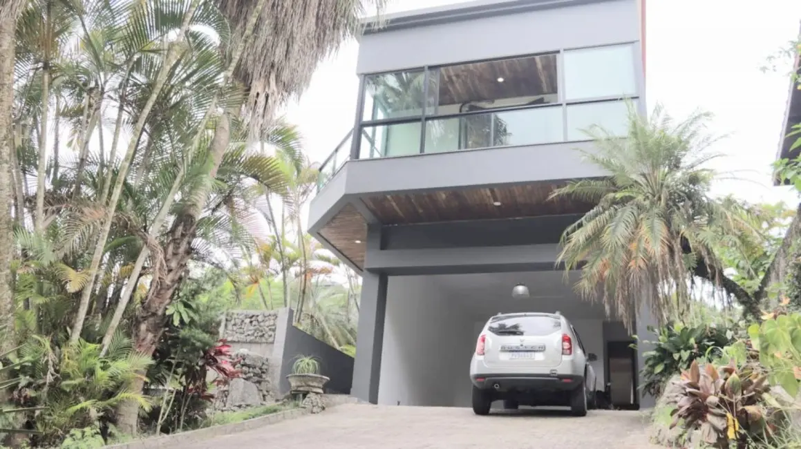 Foto 2 de Casa com 4 quartos à venda, 700m2 em Santos - SP