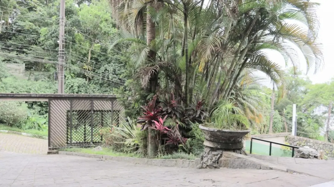 Foto 6 de Casa com 4 quartos à venda, 700m2 em Santos - SP