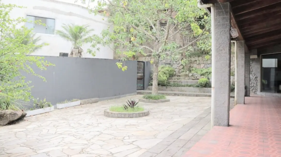 Foto 5 de Casa com 4 quartos à venda, 700m2 em Santos - SP