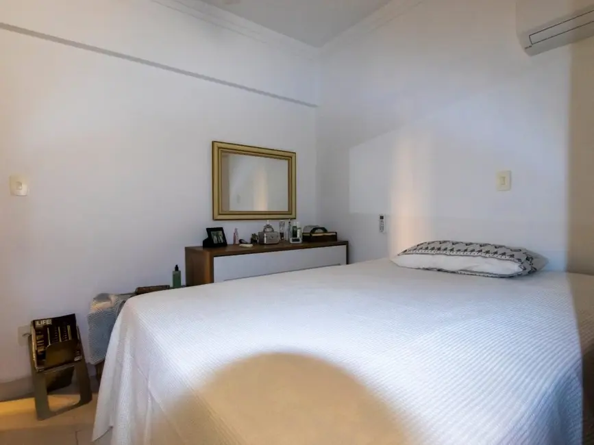 Foto 4 de Apartamento com 2 quartos à venda, 130m2 em Gonzaga, Santos - SP