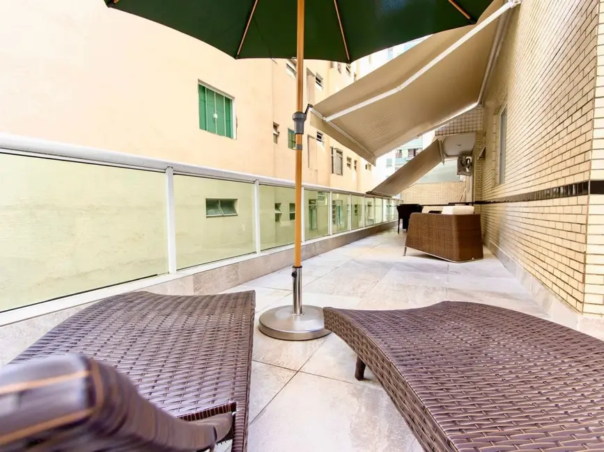 Foto 1 de Apartamento com 2 quartos à venda, 130m2 em Gonzaga, Santos - SP