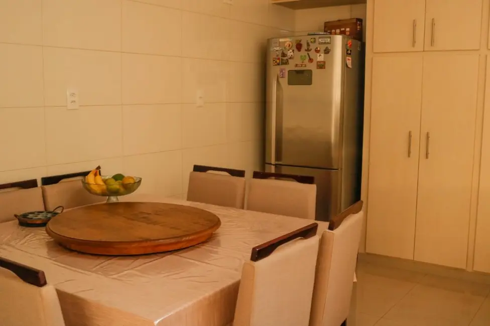 Apartamento com 3 quartos à venda, 130m2 em Campo Grande, Santos - SP - imagem 4 Foto 4 de Apartamento com 3 quartos à venda, 130m2 em Campo Grande, Santos - SP