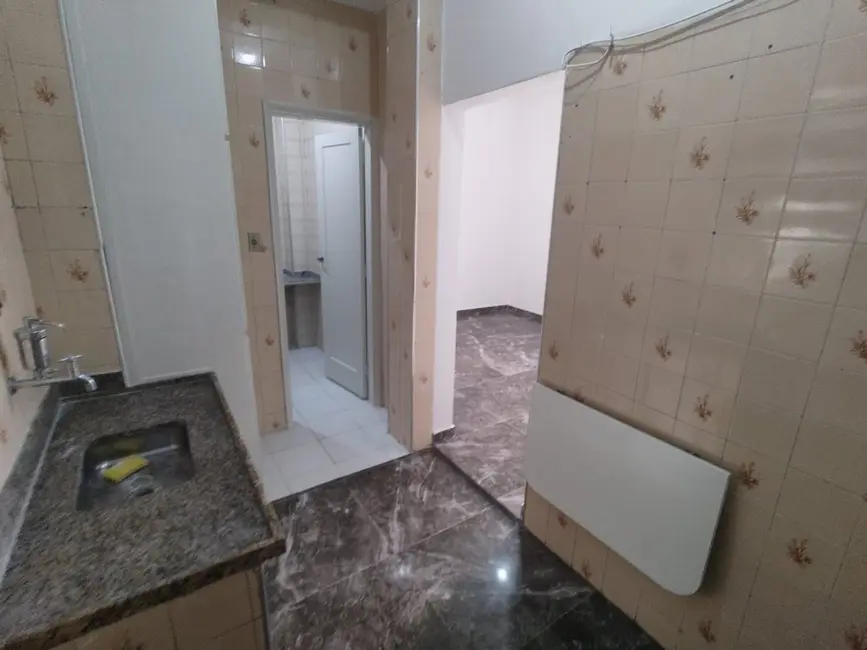Foto 1 de Apartamento com 1 quarto para alugar, 30m2 em Boqueirão, Santos - SP