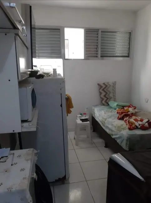 Foto 1 de Kitnet com 1 quarto à venda, 20m2 em Itararé, Sao Vicente - SP