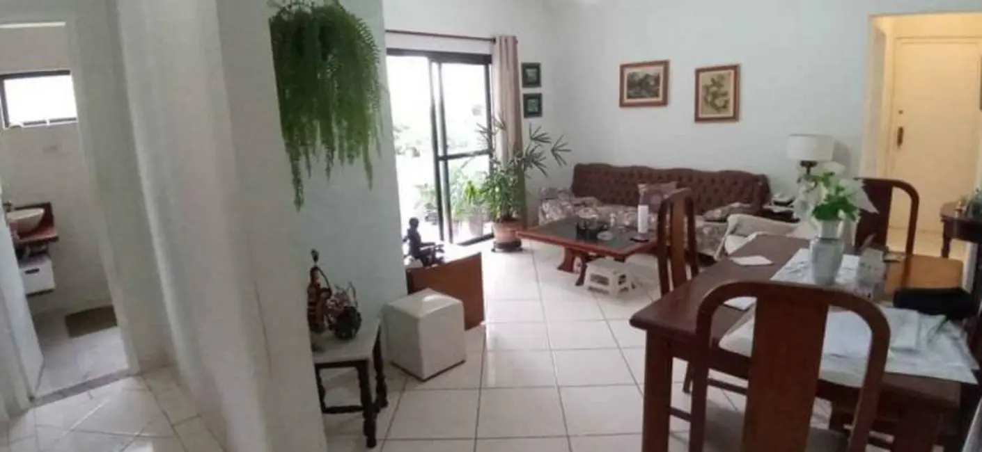 Apartamento com 2 quartos para alugar, 110m2 em Macuco, Santos - SP - imagem 2 Foto 2 de Apartamento com 2 quartos para alugar, 110m2 em Macuco, Santos - SP