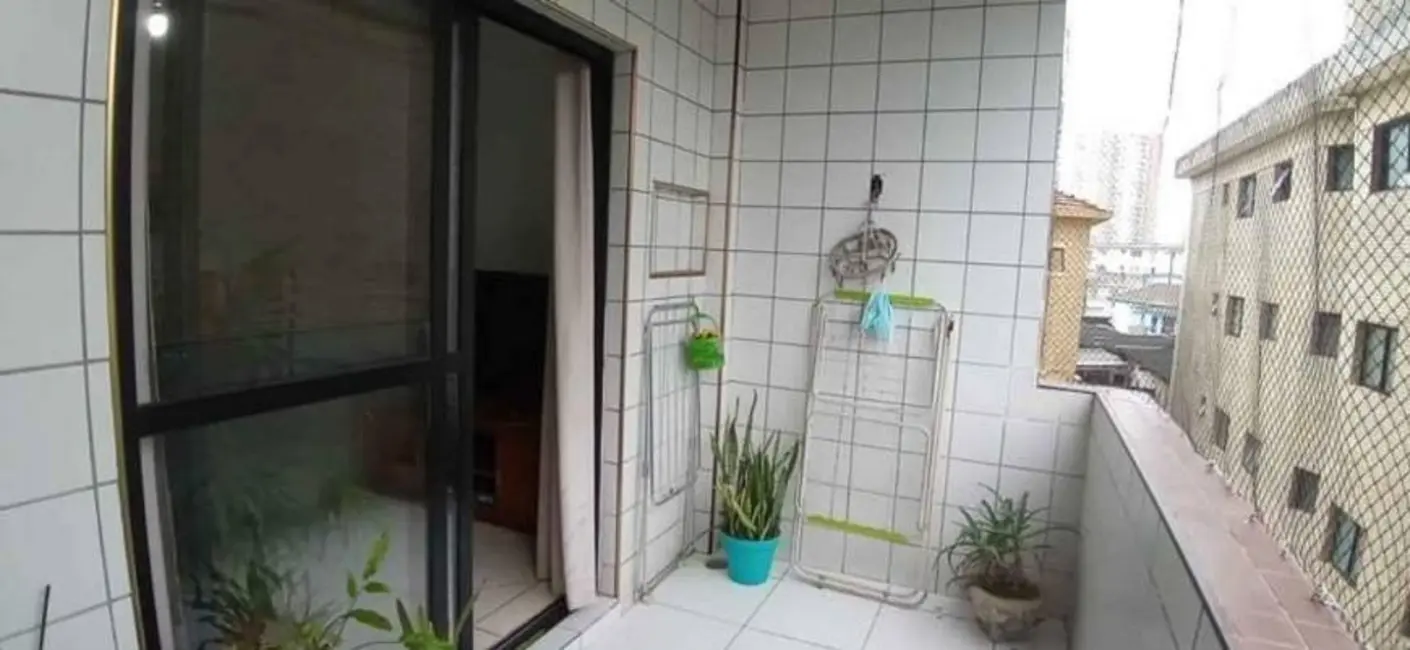 Apartamento com 2 quartos para alugar, 110m2 em Macuco, Santos - SP - imagem 5 Foto 5 de Apartamento com 2 quartos para alugar, 110m2 em Macuco, Santos - SP
