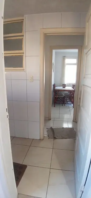 Apartamento com 2 quartos para alugar, 80m2 em Gonzaga, Santos - SP - imagem 8 Foto 8 de Apartamento com 2 quartos para alugar, 80m2 em Gonzaga, Santos - SP