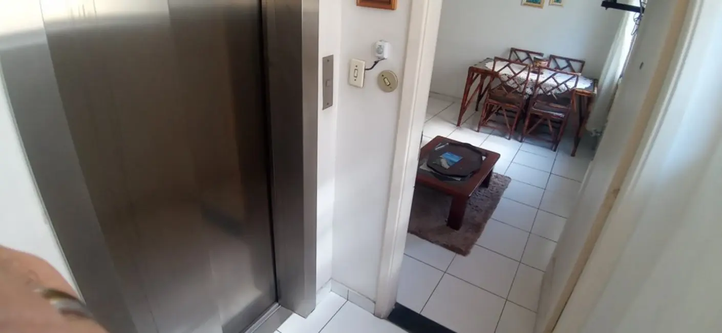 Apartamento com 2 quartos para alugar, 80m2 em Gonzaga, Santos - SP - imagem 3 Foto 3 de Apartamento com 2 quartos para alugar, 80m2 em Gonzaga, Santos - SP