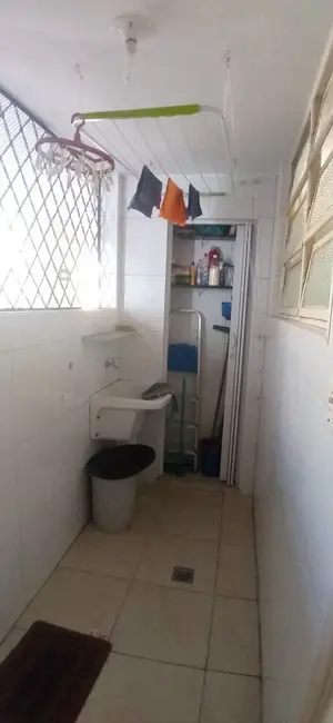 Apartamento com 2 quartos para alugar, 80m2 em Gonzaga, Santos - SP - imagem 7 Foto 7 de Apartamento com 2 quartos para alugar, 80m2 em Gonzaga, Santos - SP