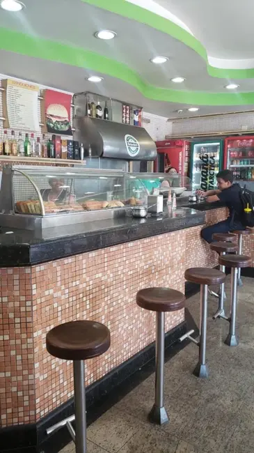 Foto 4 de Loja à venda, 80m2 em Vila Mathias, Santos - SP