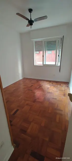 Apartamento com 2 quartos para alugar, 110m2 em Gonzaga, Santos - SP - imagem 4 Foto 4 de Apartamento com 2 quartos para alugar, 110m2 em Gonzaga, Santos - SP