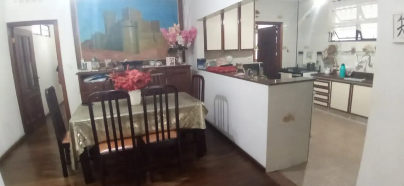 Foto 8 de Casa com 3 quartos à venda, 185m2 em Embaré, Santos - SP