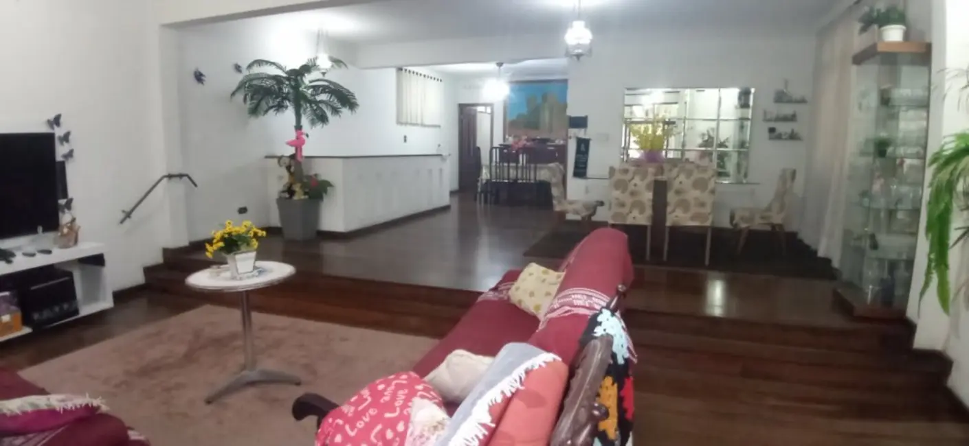 Foto 4 de Casa com 3 quartos à venda, 185m2 em Embaré, Santos - SP