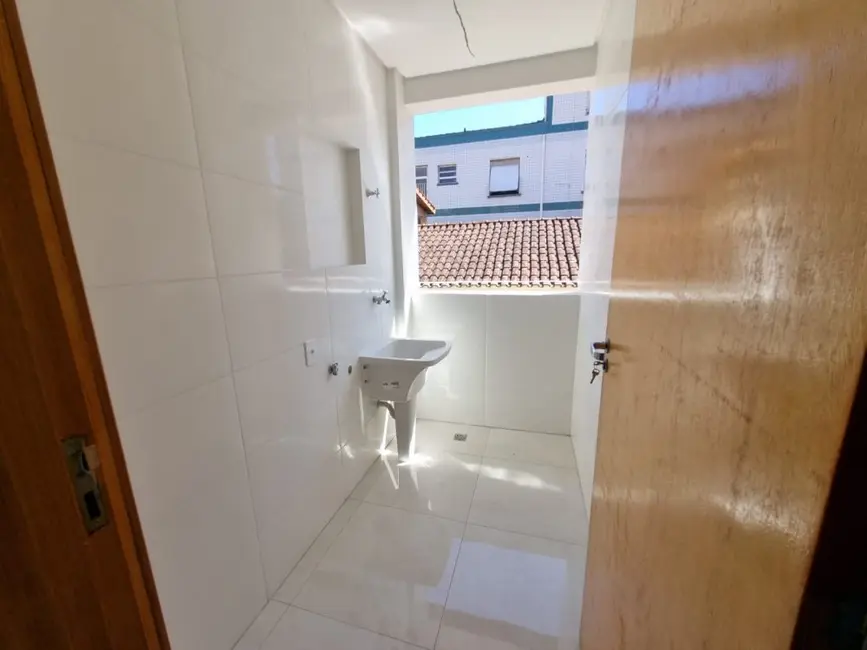 Casa com 3 quartos à venda, 95m2 em Embaré, Santos - SP - imagem 4 Foto 4 de Casa com 3 quartos à venda, 95m2 em Embaré, Santos - SP