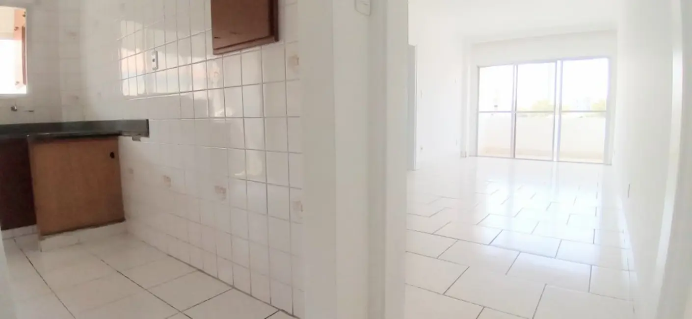 Foto 2 de Apartamento com 2 quartos à venda, 100m2 em Ponta da Praia, Santos - SP