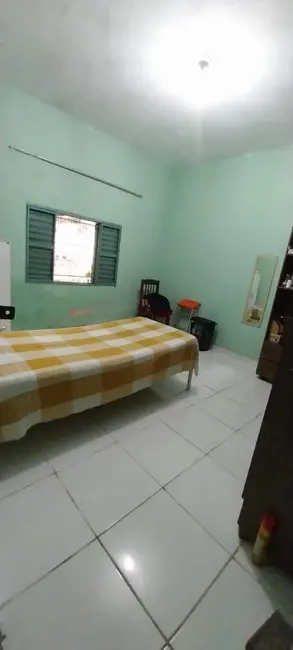 Casa com 2 quartos à venda, 250m2 em Peruibe - SP - imagem 8 Foto 8 de Casa com 2 quartos à venda, 250m2 em Peruibe - SP