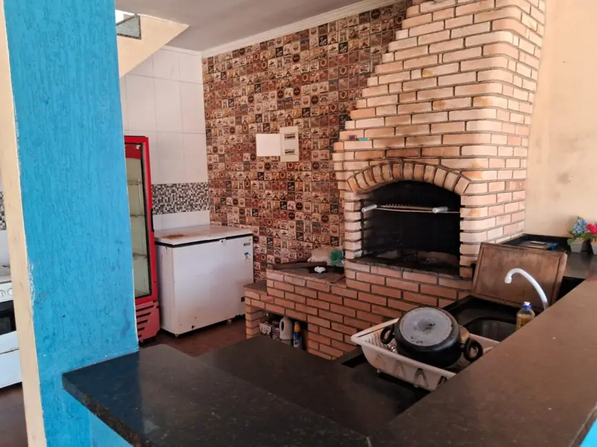 Sala Comercial com 2 quartos à venda, 300m2 em Peruibe - SP - imagem 7 Foto 7 de Sala Comercial com 2 quartos à venda, 300m2 em Peruibe - SP