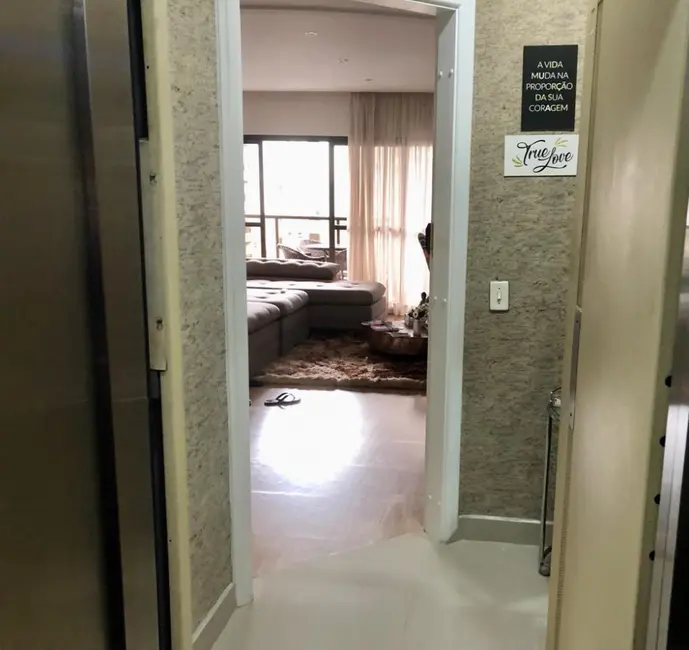 Foto 2 de Apartamento com 4 quartos à venda, 183m2 em Pitangueiras, Guaruja - SP