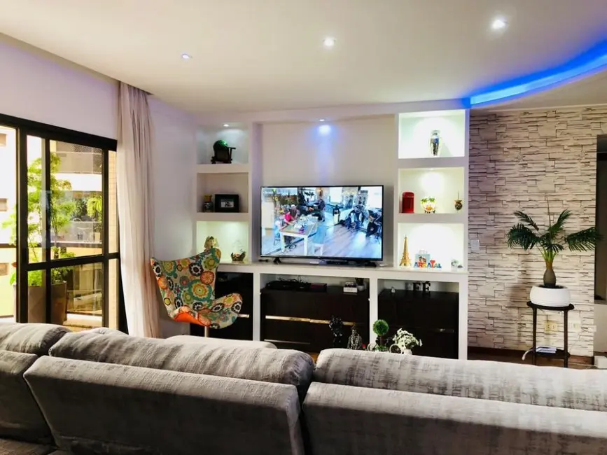 Foto 9 de Apartamento com 4 quartos à venda, 183m2 em Pitangueiras, Guaruja - SP