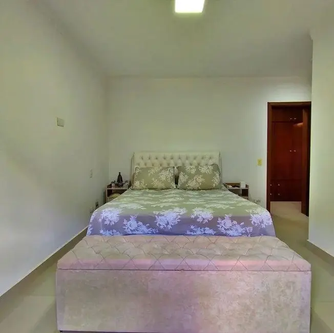 Apartamento com 4 quartos à venda, 183m2 em Pitangueiras, Guaruja - SP - imagem 8 Foto 8 de Apartamento com 4 quartos à venda, 183m2 em Pitangueiras, Guaruja - SP